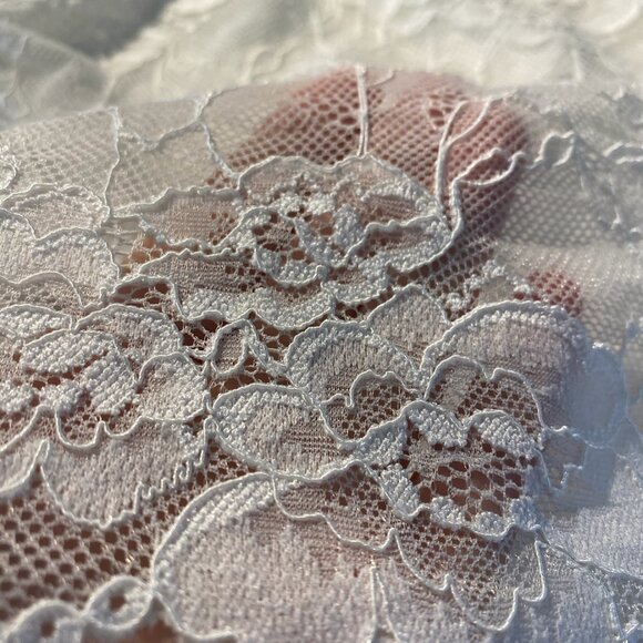 Lace Flower Shirt - Picture 4 of 4